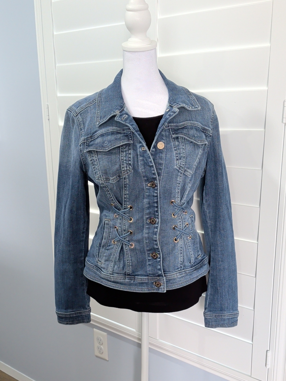 White House Black Market Classic Blue Denim Jacket with Lace-Up Sides - Picture 2 of 7
